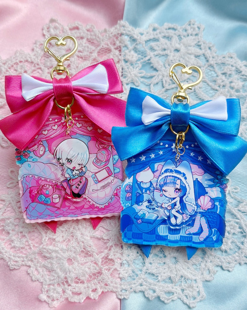 天蓋付きベッド風☆おやすみアクキー【深海ブルー】