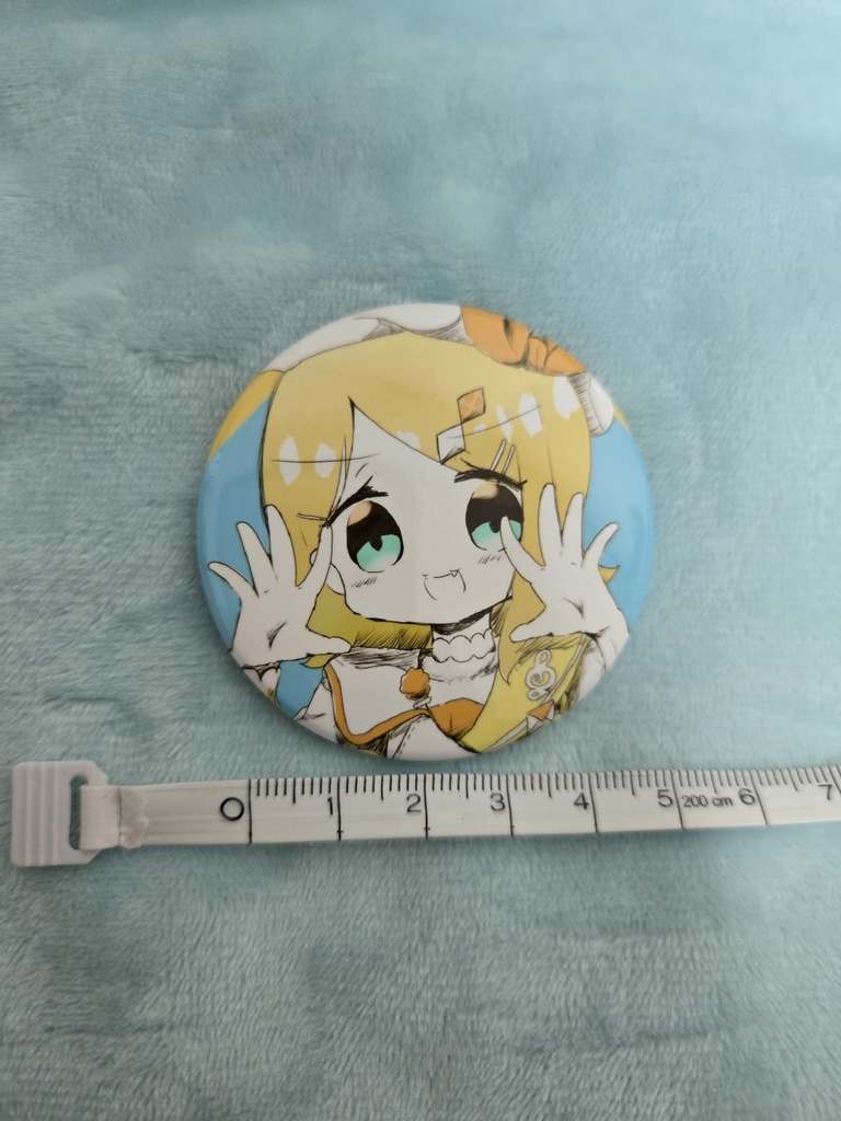 鏡音リン缶バッジ