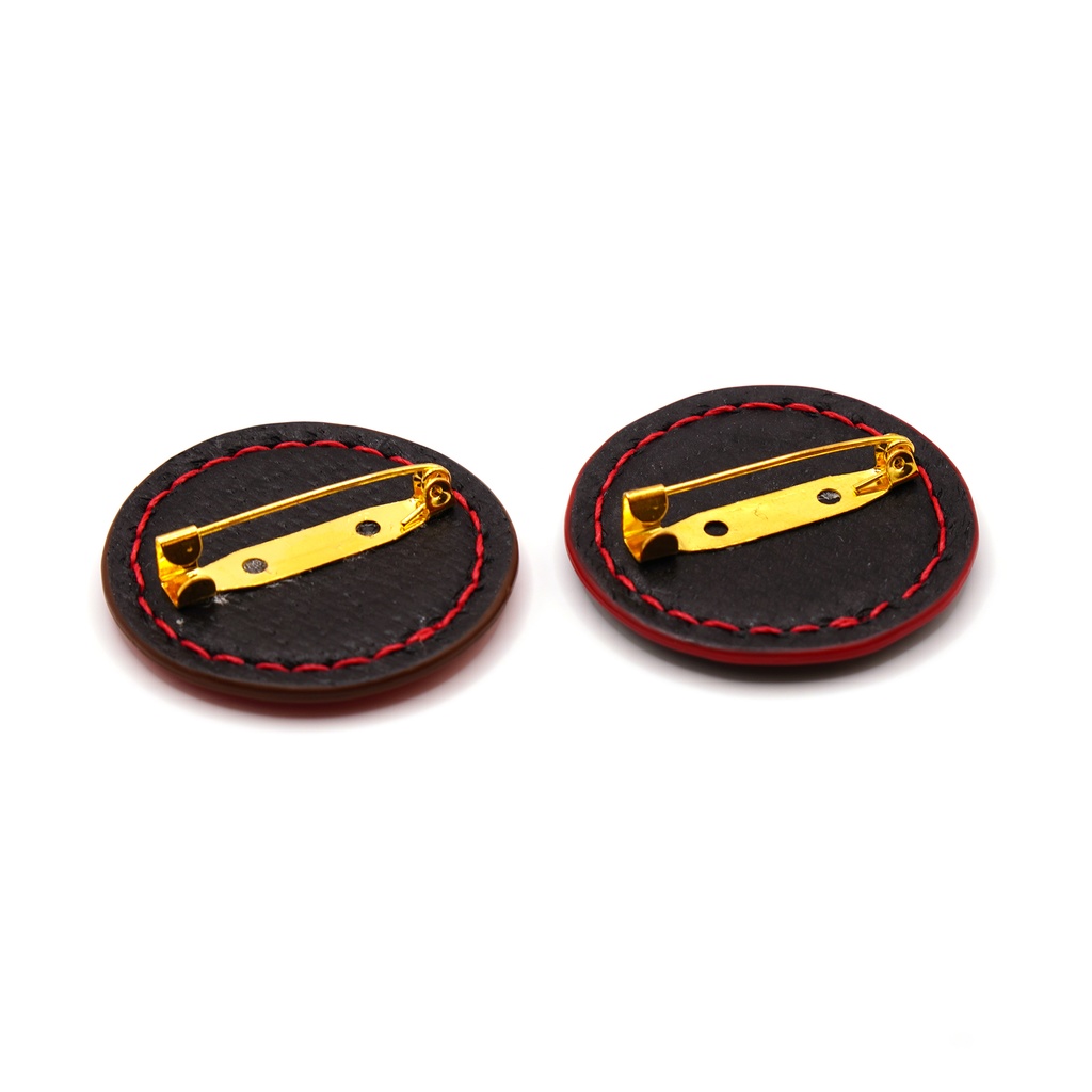 宝鐘マリン 本革 レザーバッジ 2個セット