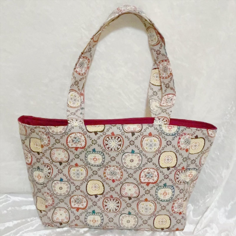 痛バッグ りんご(在庫あり)