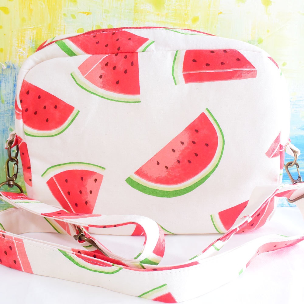 ぬいぐるみ用ショルダーバッグ スイカ
