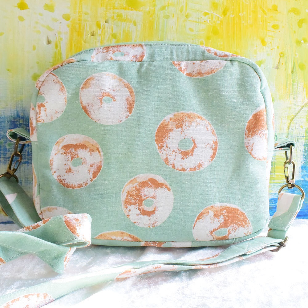 痛バッグショルダー ドーナツ