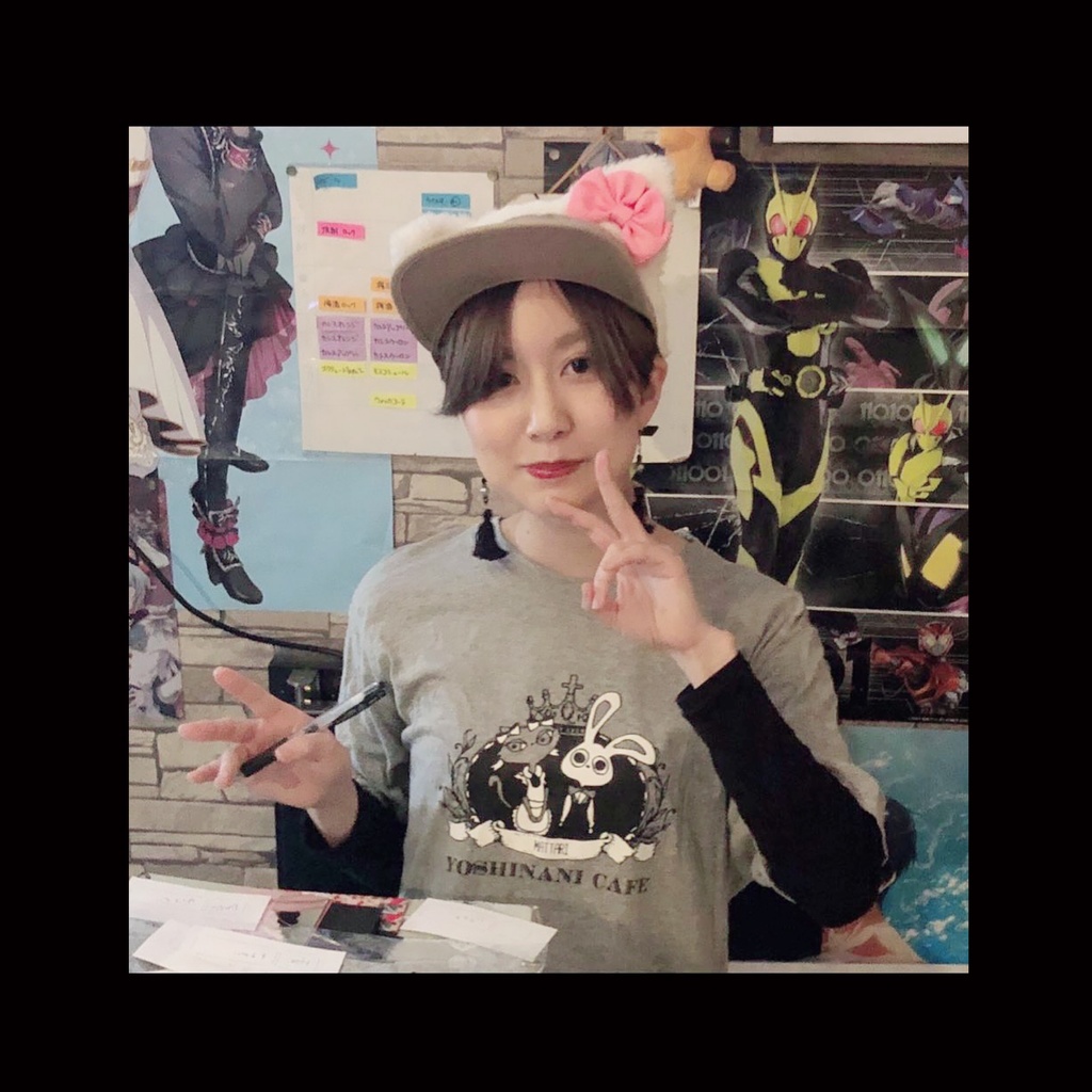 YOSHINANI Tシャツ