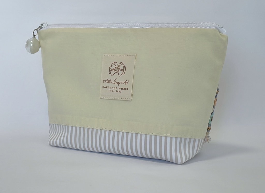 インド刺繍ポーチ