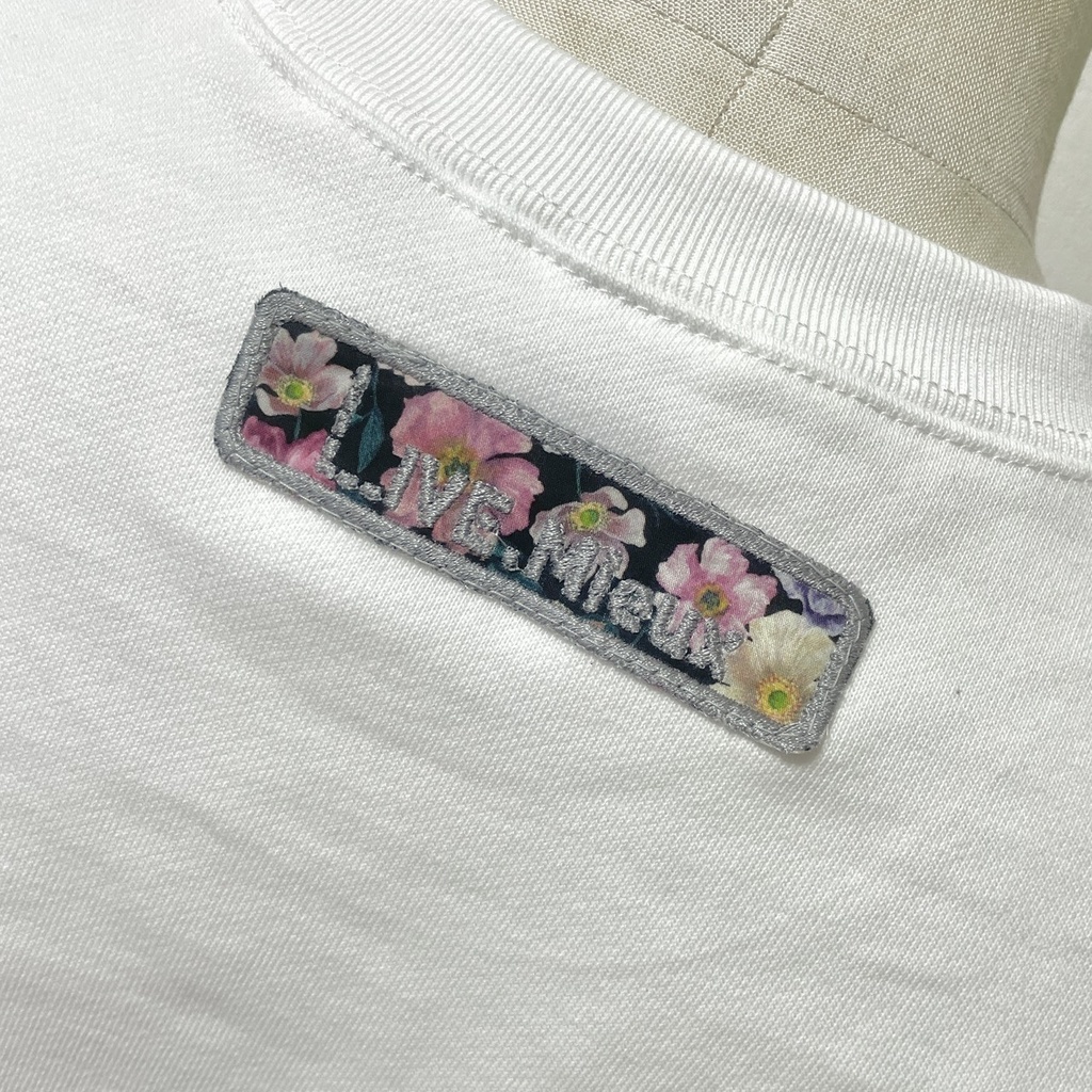 【LIVE.Mieux】刺繍スウェットトップス【WHITE】