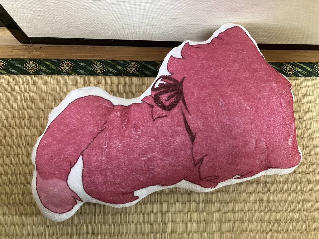 ふかふか猫クッション平蔵