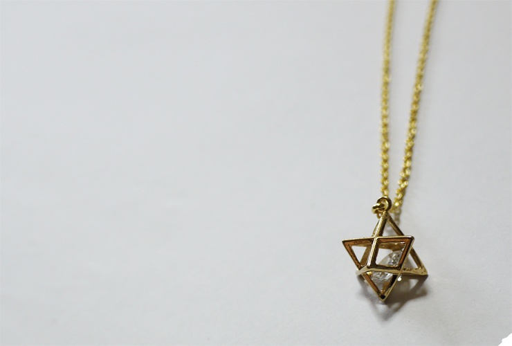 聖晶石　ペンダント