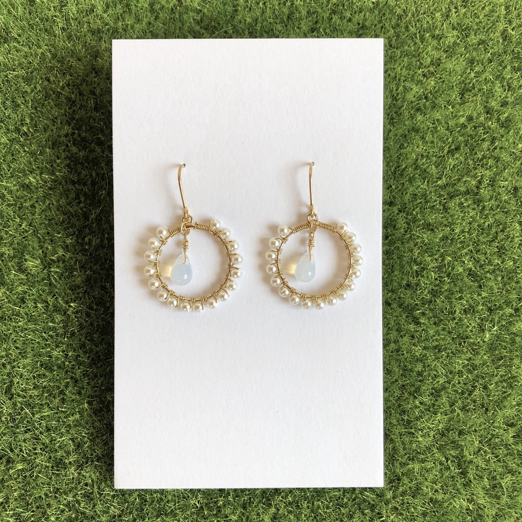 ラッテイメージピアス