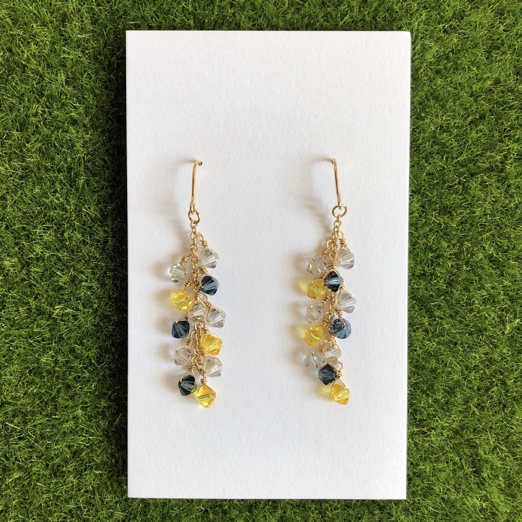 シャアイライメージピアス