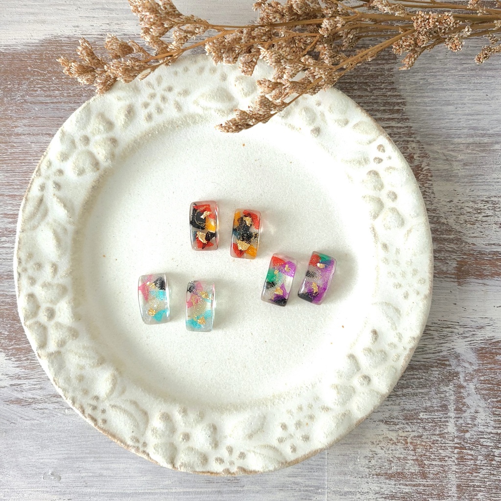 煌めきの欠片　耳飾り　イヤリング/ピアス