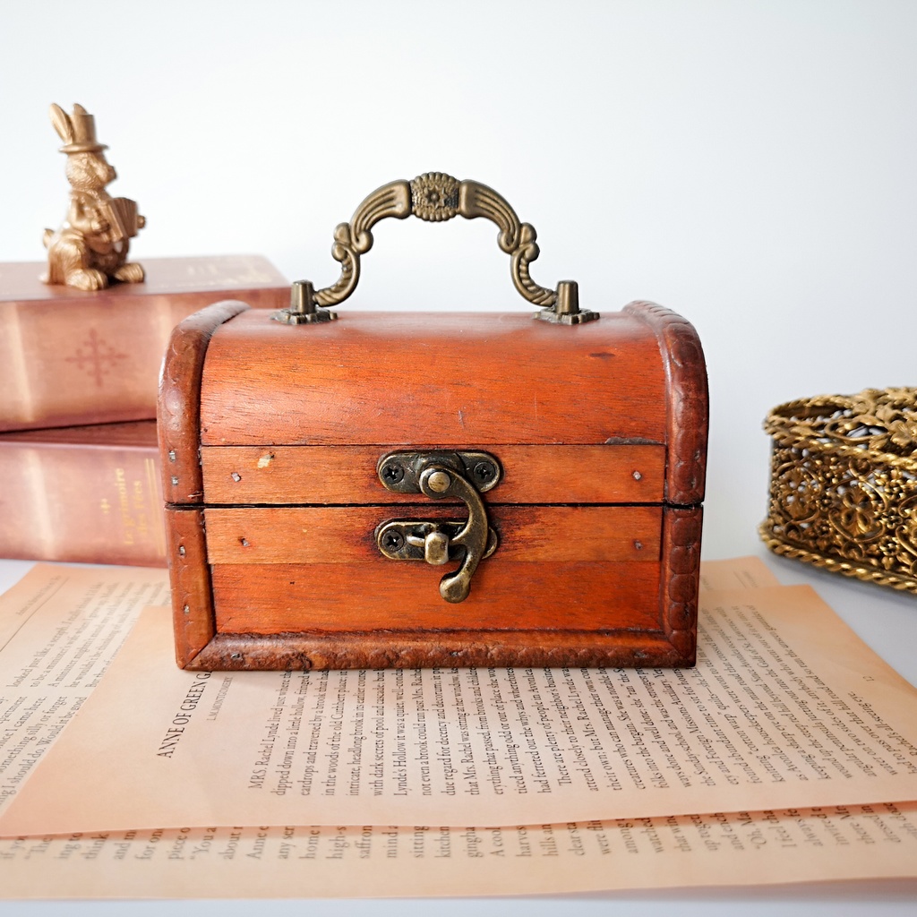 プリザーブドフラワー 木製ジュエリーボックス💎〜Mサイズ〜クリスマスver. リング収納付き