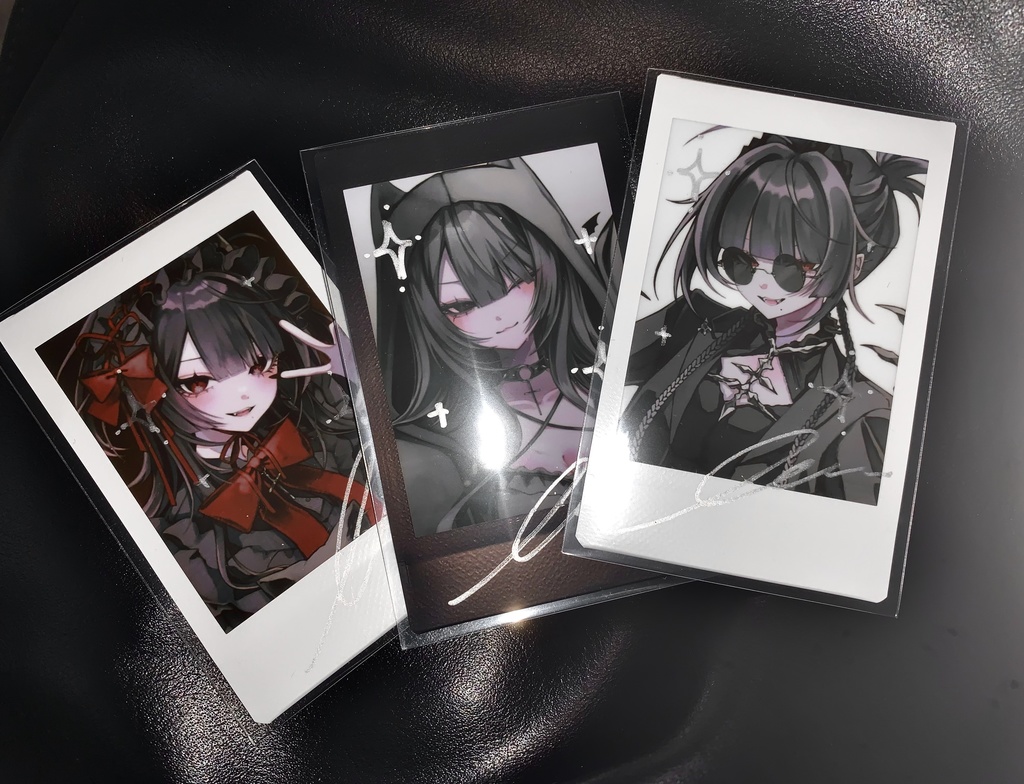 サイン入りランダムチェキ