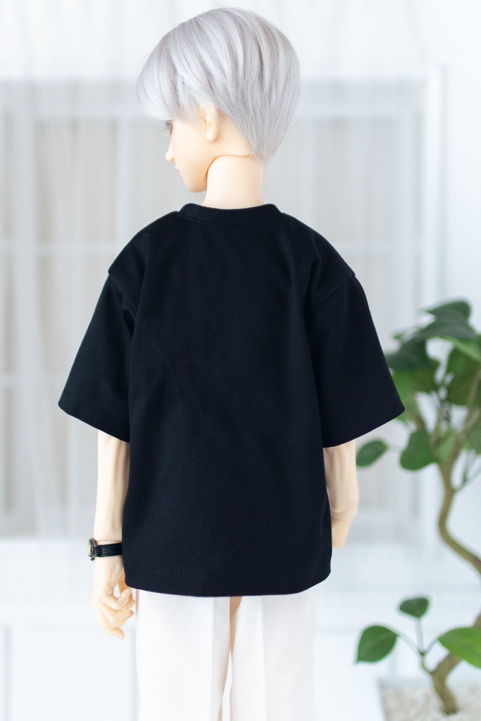 〈SDGr,13 BOY〉グラフィックTシャツ/ブラック