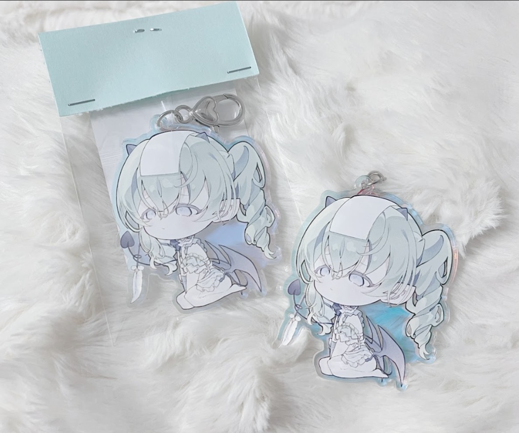 アクリルキーホルダー Chrtre