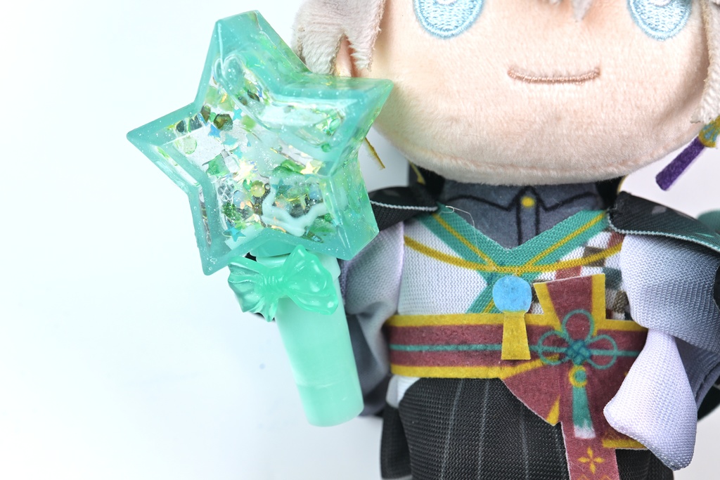 ぬいが持てる!光るペンライト