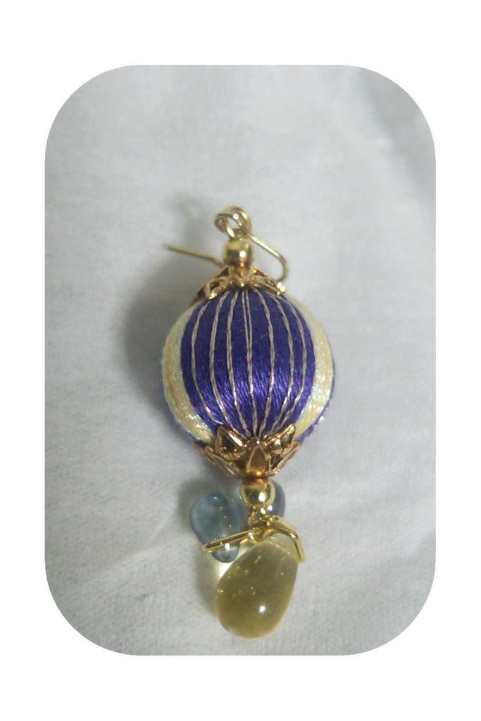 夜 ピアス/イヤリング