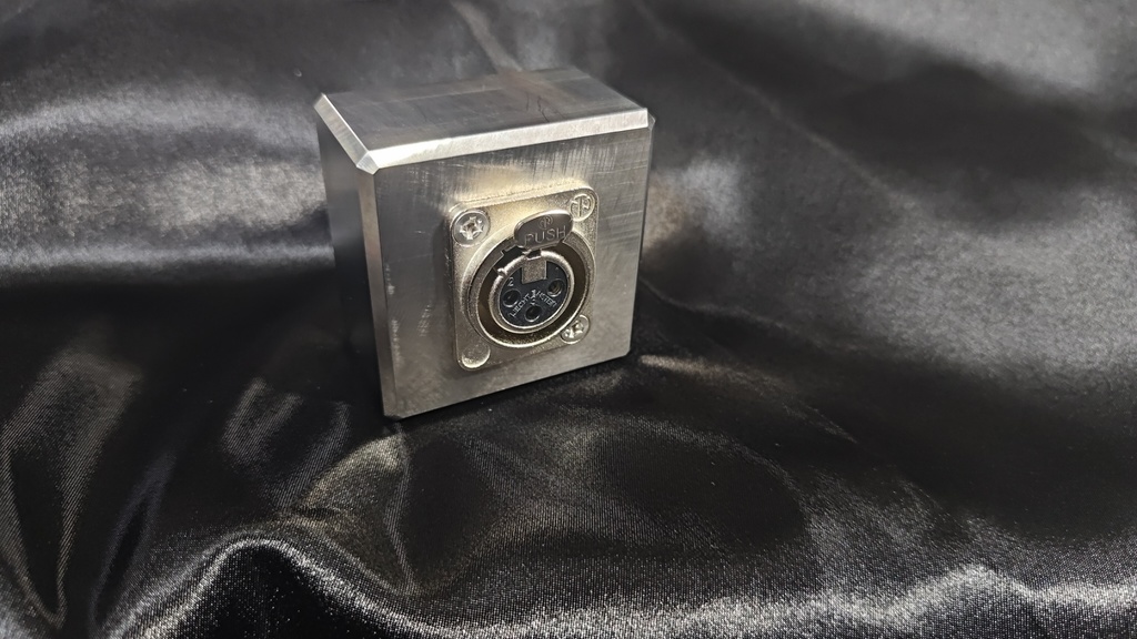 XLR,TRSはんだ付け 補助スタンド