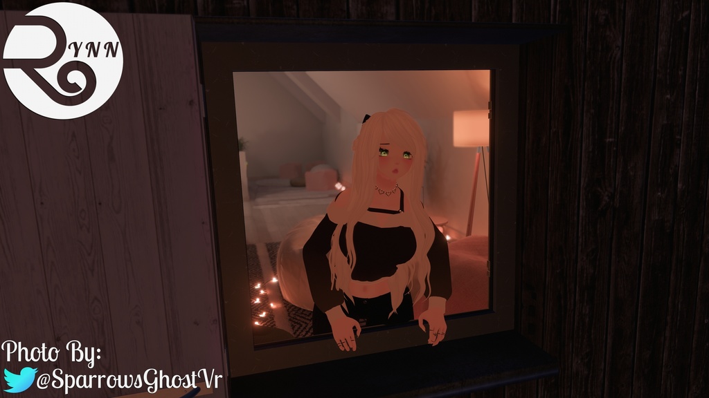 Julie | VRChat | (PC) (Quest)