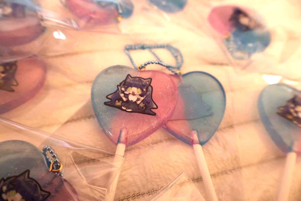 ネコネペロキャンキーホルダー