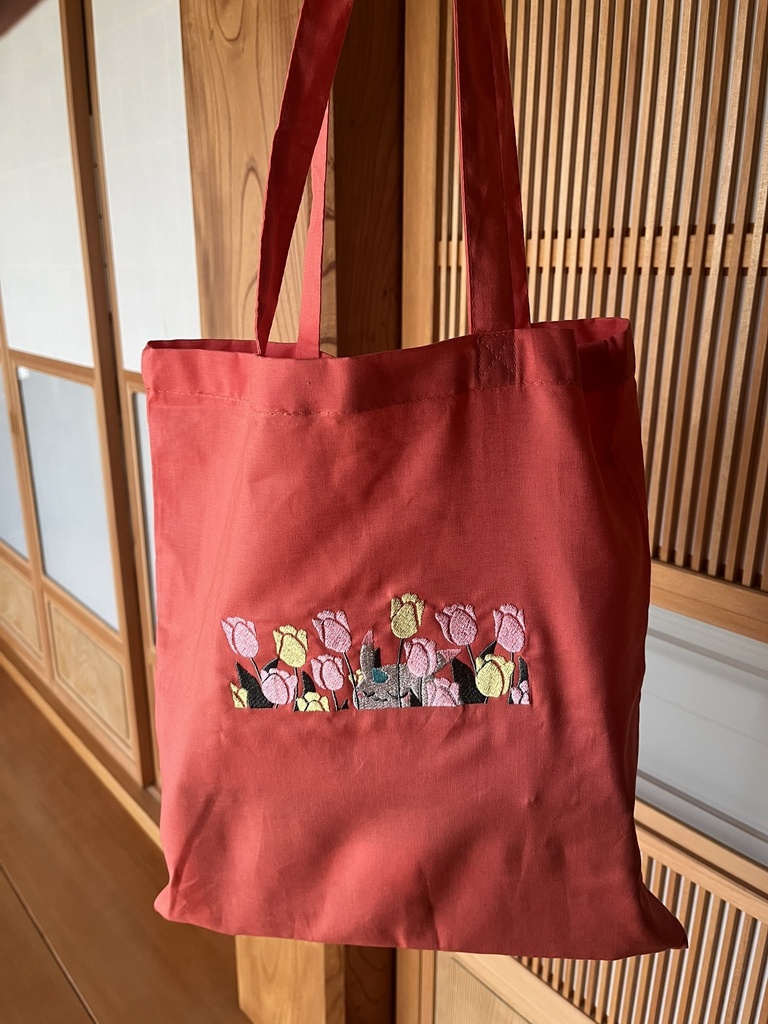 トトの刺繍トート
