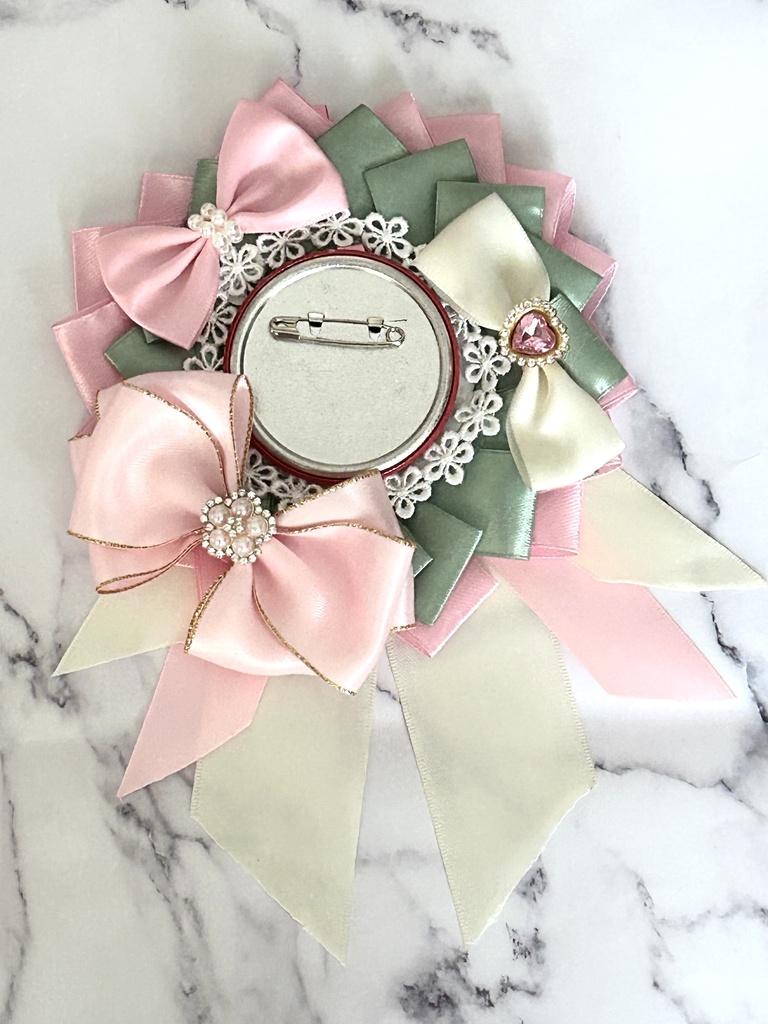 Sweet Garden♡くすみピンクの推し色ロゼット|推し活・缶バッジ
