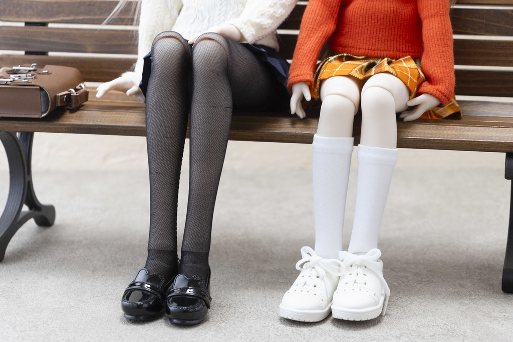 1/4ドールサイズ公園のベンチ45cm