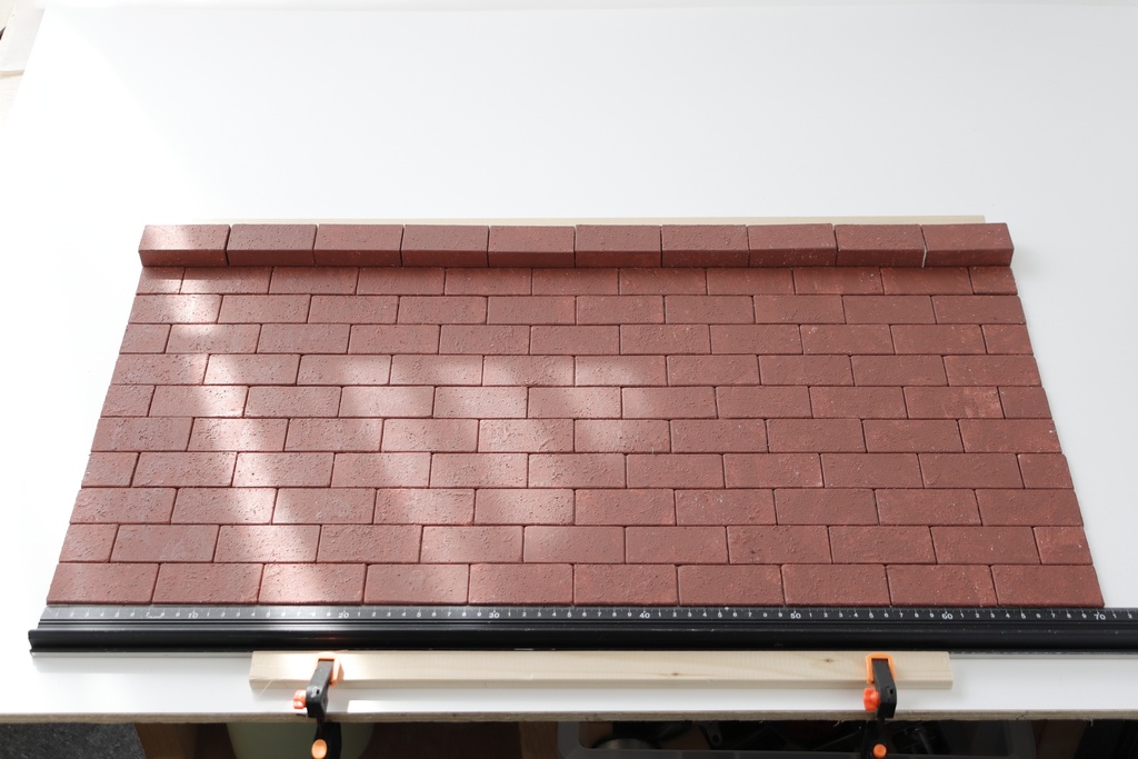 1/3ドールサイズの「公園のレンガ道路」