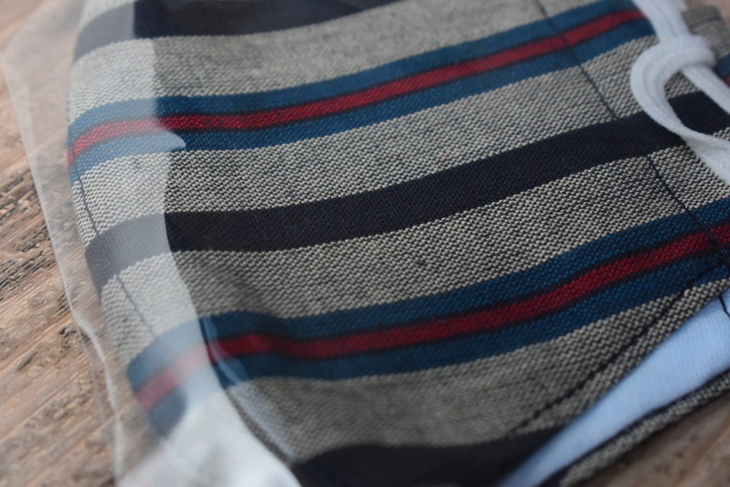 【お値下げ中】ちょっと小顔 立体布マスク