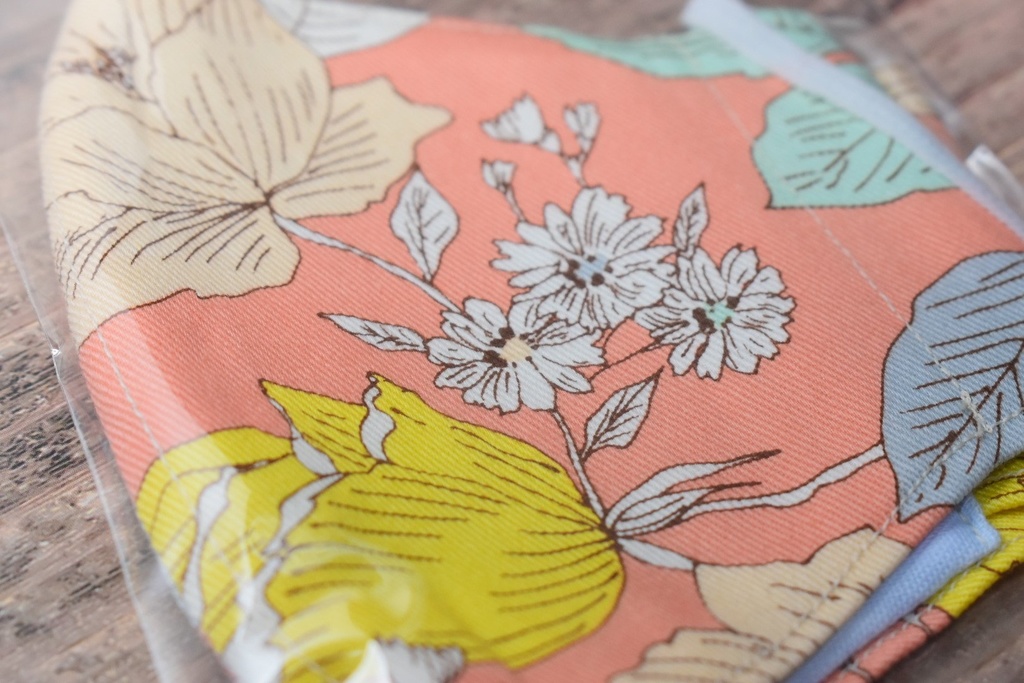 【お値下げ中】ちょっと小顔 立体布マスク