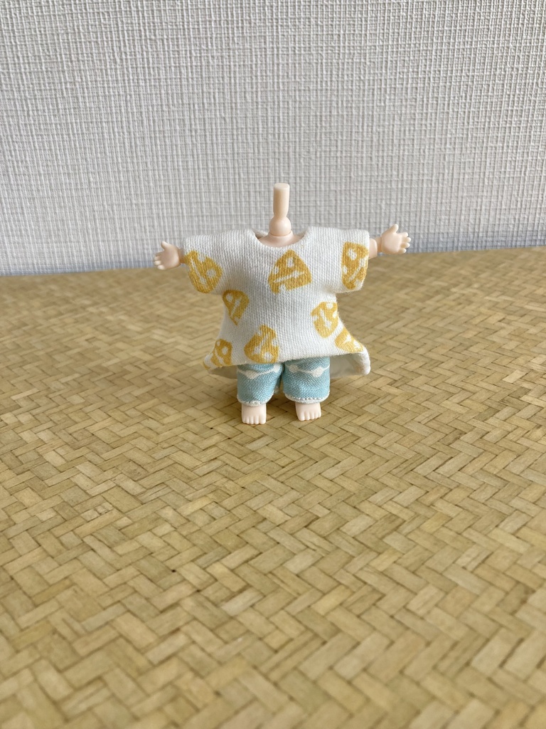 ロングテール半袖Tシャツ(チーズ柄)