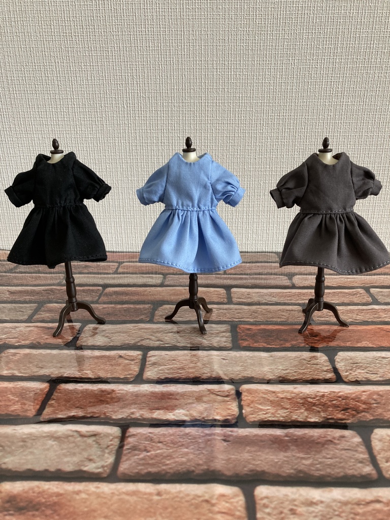 ノーカラーワンピース・付け襟セット