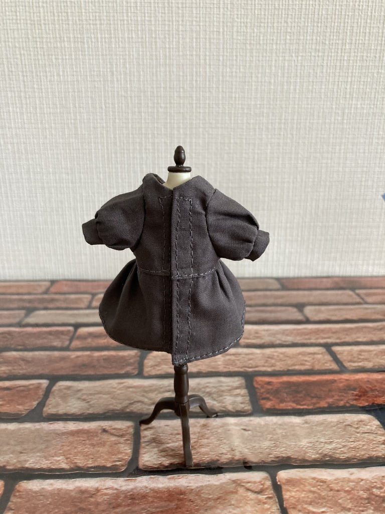 ノーカラーワンピース・付け襟セット