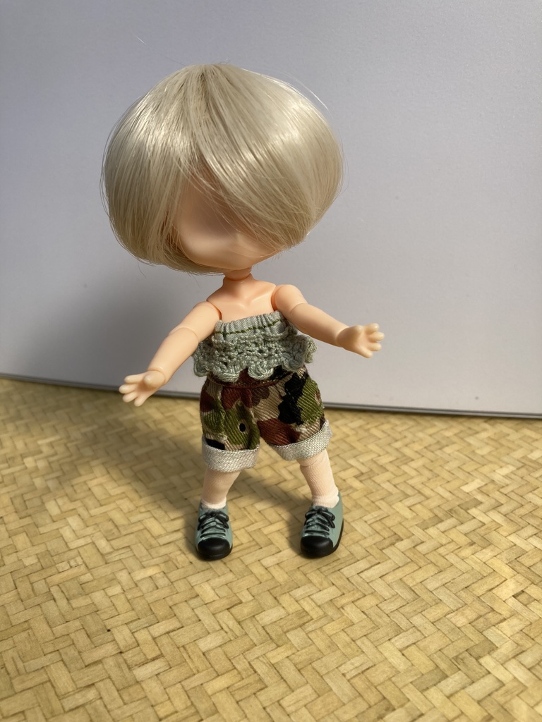 ロールアップショートパンツ