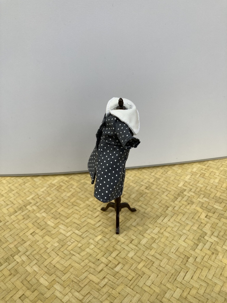 セーラーカラーワンピース