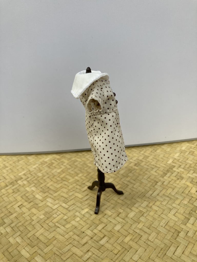 セーラーカラーワンピース