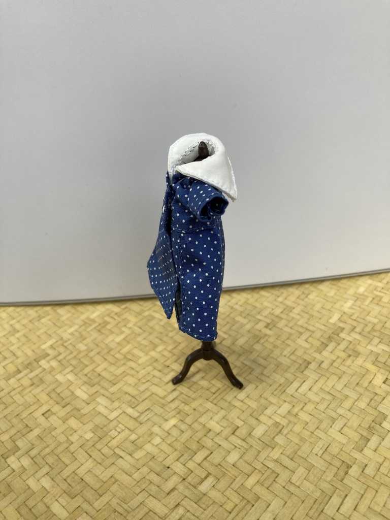 セーラーカラーワンピース