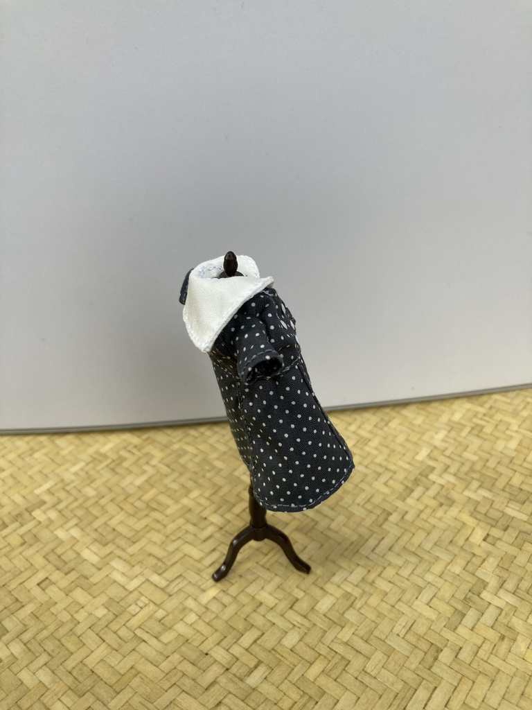 セーラーカラーワンピース