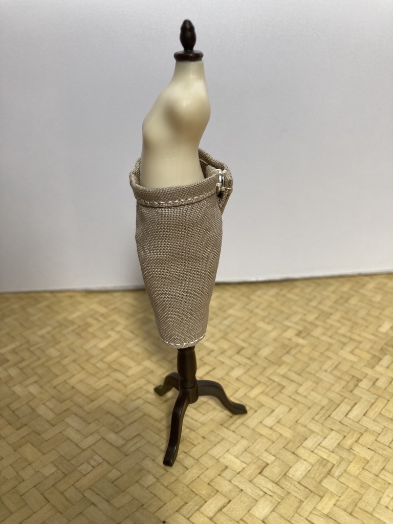 七分丈ワイドパンツ