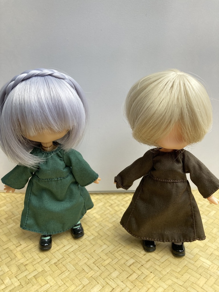 Aラインワンピース(付け襟セット)