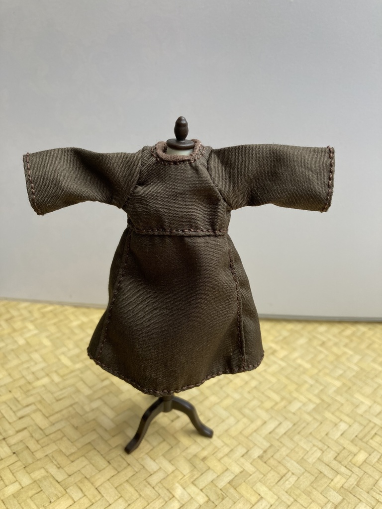 Aラインワンピース(付け襟セット)