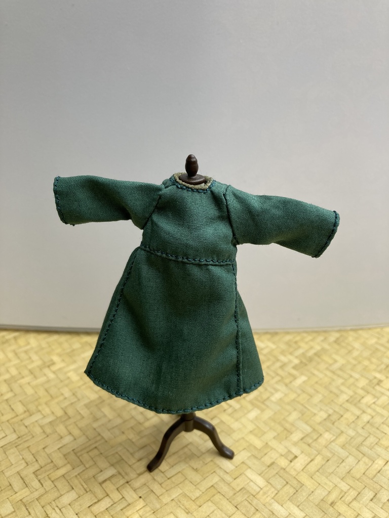 Aラインワンピース(付け襟セット)