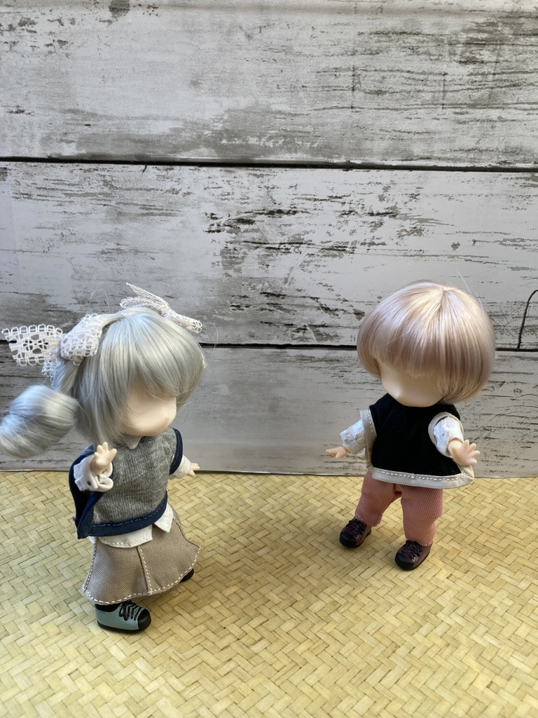 スクエアポンチョ