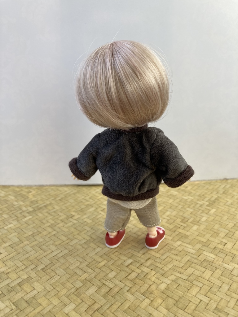 フェイクレザー柄ブルゾン