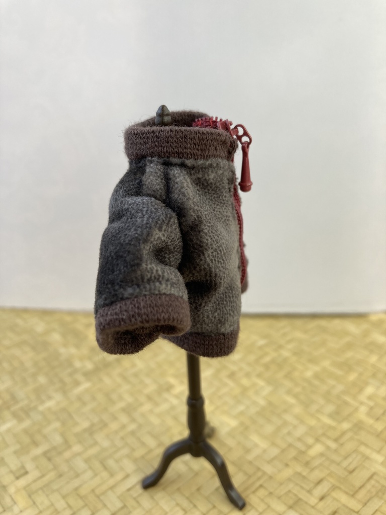 フェイクレザー柄ブルゾン