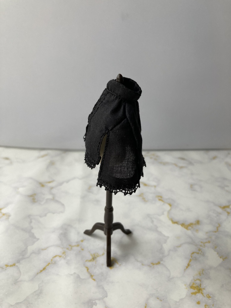 ブラックケープ