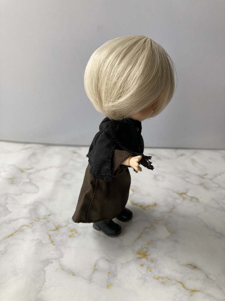 ブラックケープ