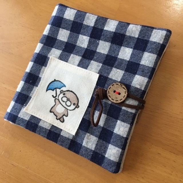 ボックスティッシュ（の中身を入れ替えて持ち運ぶ）ケース【チェック・ネイビー】