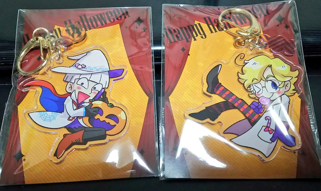 白衣組ハロウィンアクキー