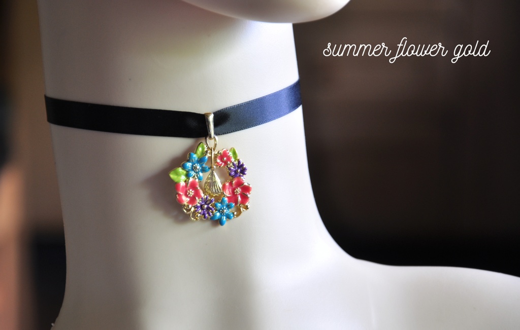 サマーフラワー&クリスタルチョーカー