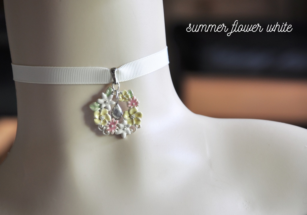 サマーフラワー&クリスタルチョーカー